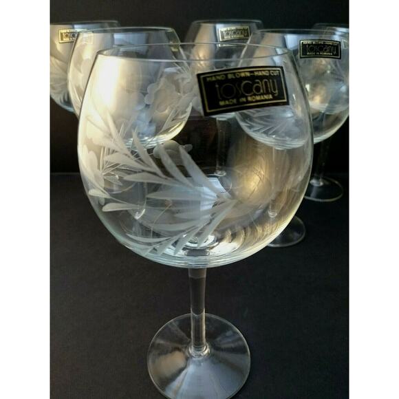 Set of 6 Toscany Etched / Hand Blown Wine Glasses - Picture 4 of 6